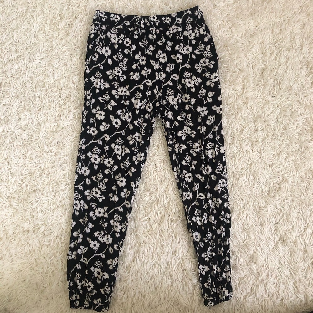 Bohemian Jogger Pants from Aéropostale